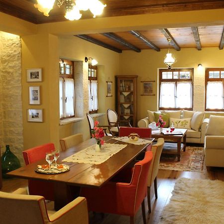 Traditional Guesthouse Marousio Rodavgi Esterno foto